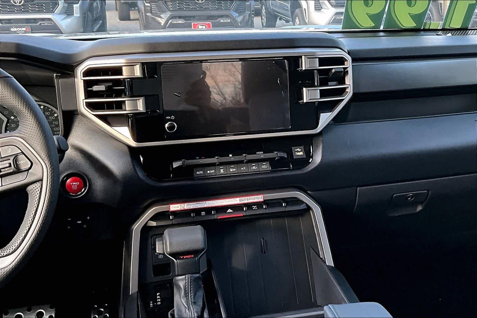 2025 Toyota Tundra SR5 - Photo 6