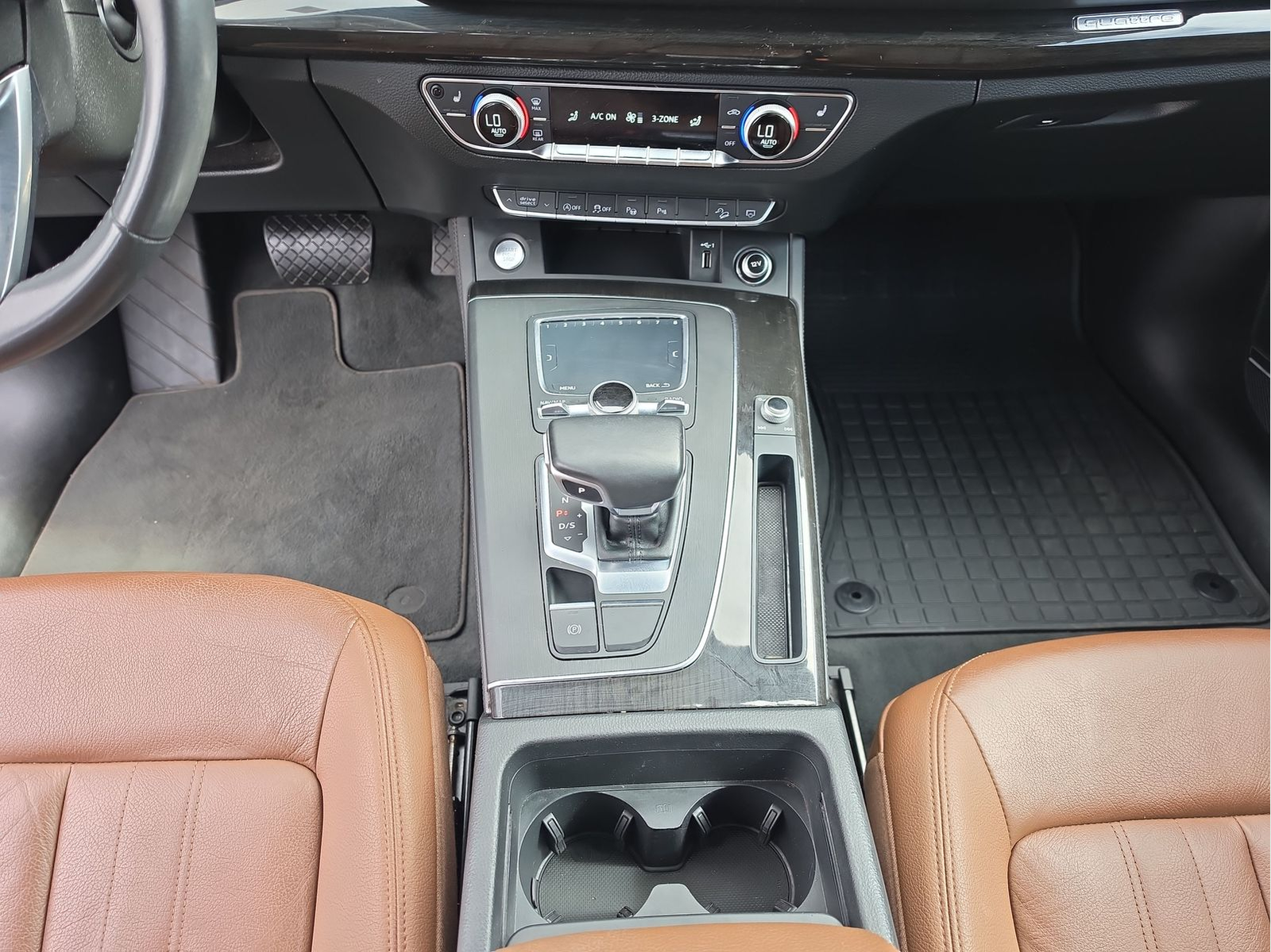 Used 2020 Manhattan Gray Metallic Audi 45 Prestige image 13