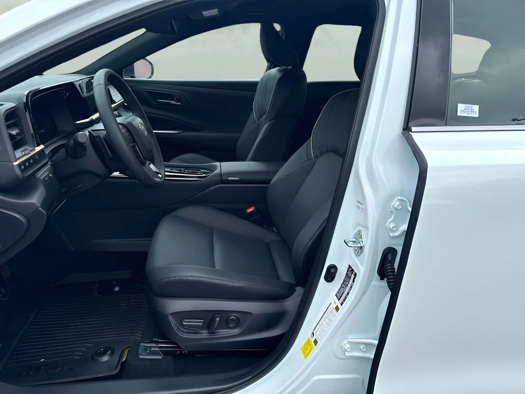 Used 2026 White Toyota XLE image 9