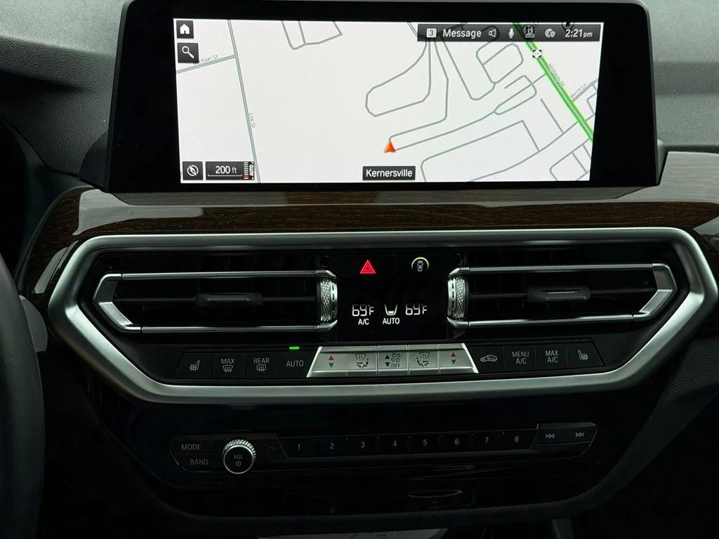 Used 2023 Black BMW sDrive30i image 22