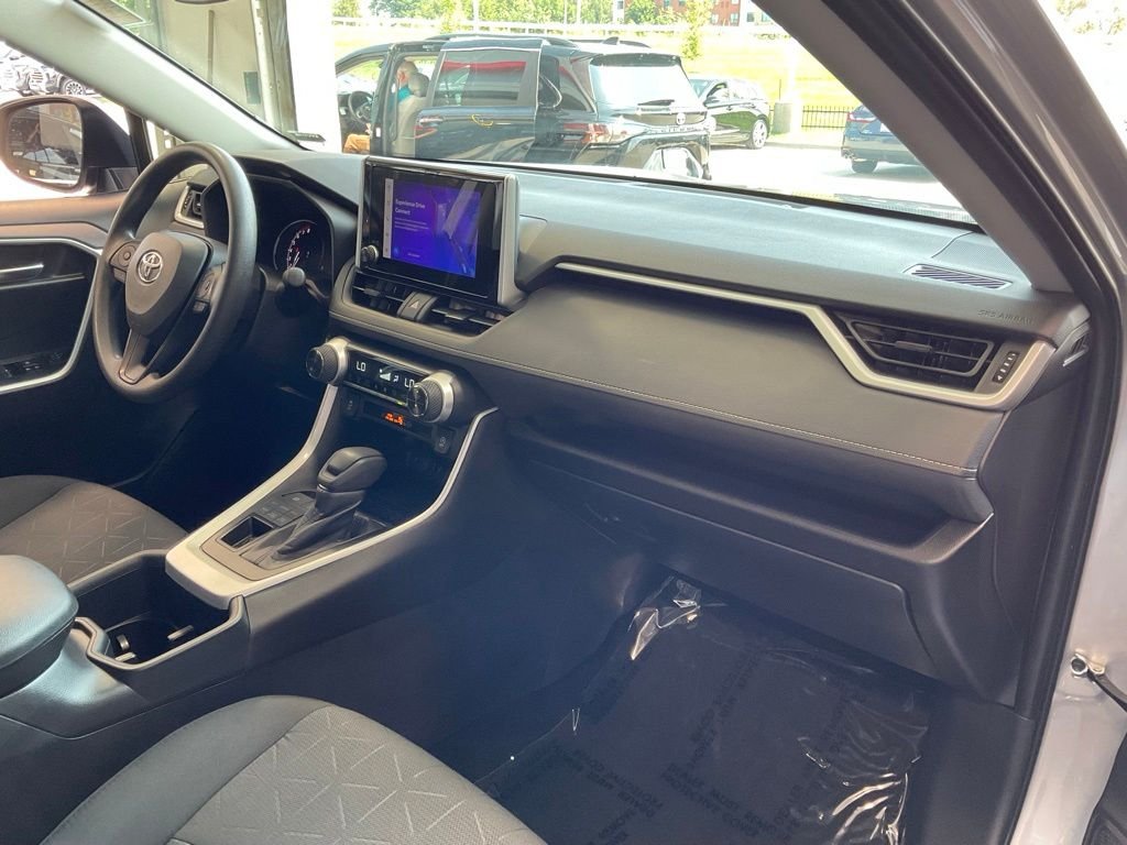 Certified Used 2025 Silver Toyota XLE image 17