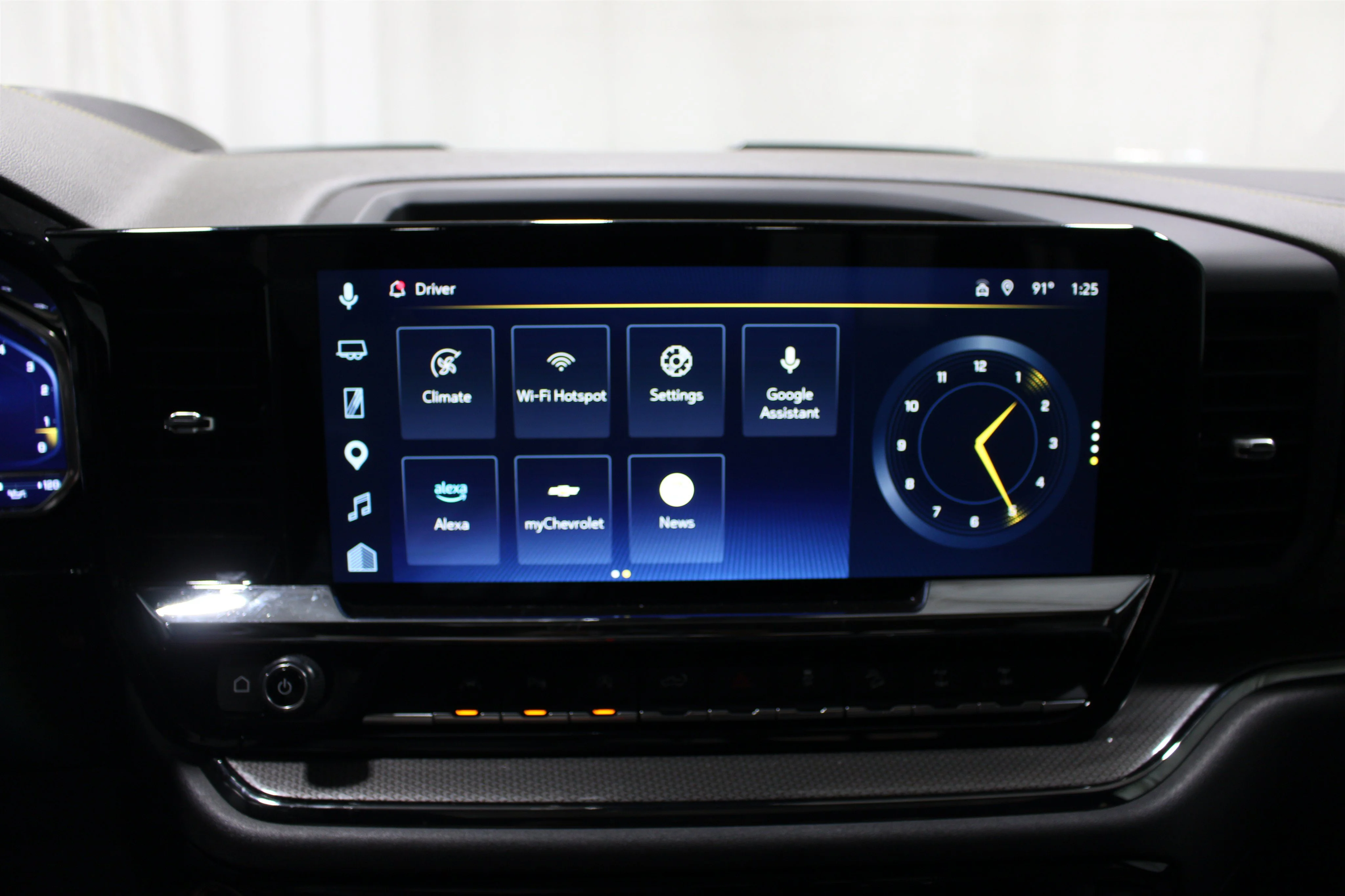 2024 Chevrolet Silverado 1500 ZR2 - Photo 15