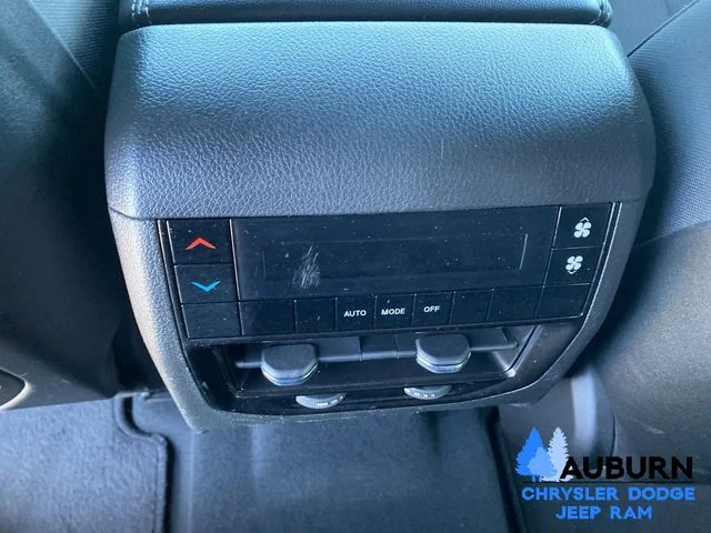 Used 2024 Gray Jeep Laredo image 24