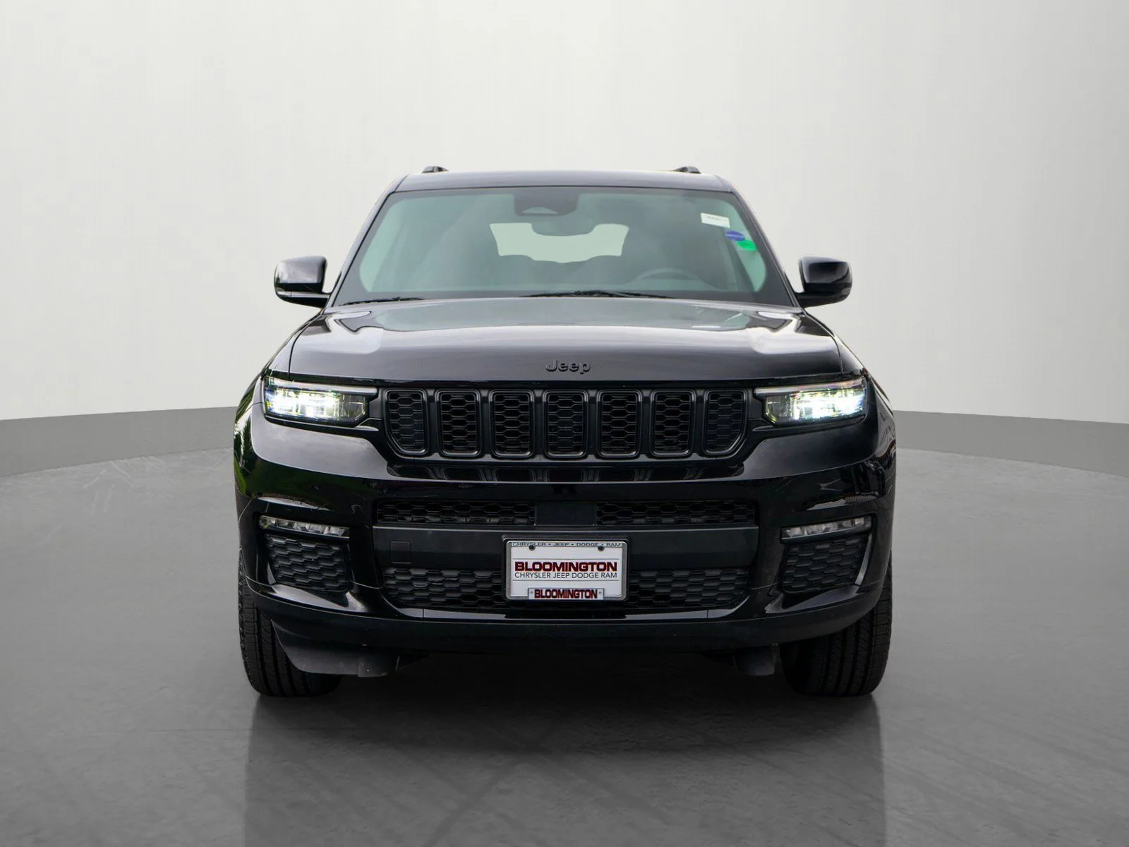 Used 2023 Jeep Grand Cherokee L Limited with VIN 1C4RJKBG5P8827871 for sale in Minneapolis, Minnesota