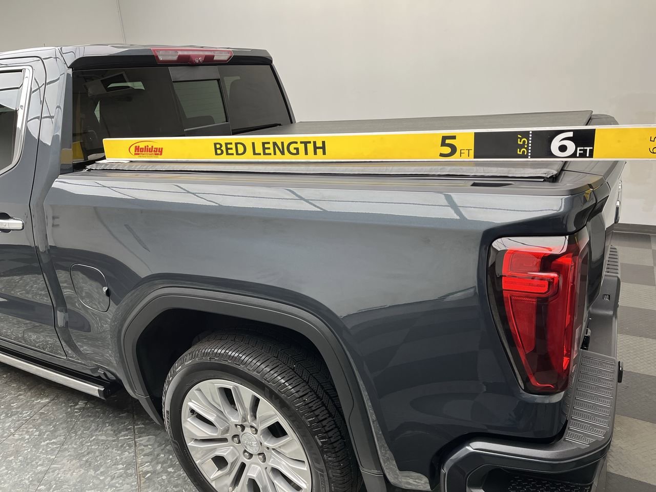 Certified Used 2022 Hunter Metallic GMC Denali image 35