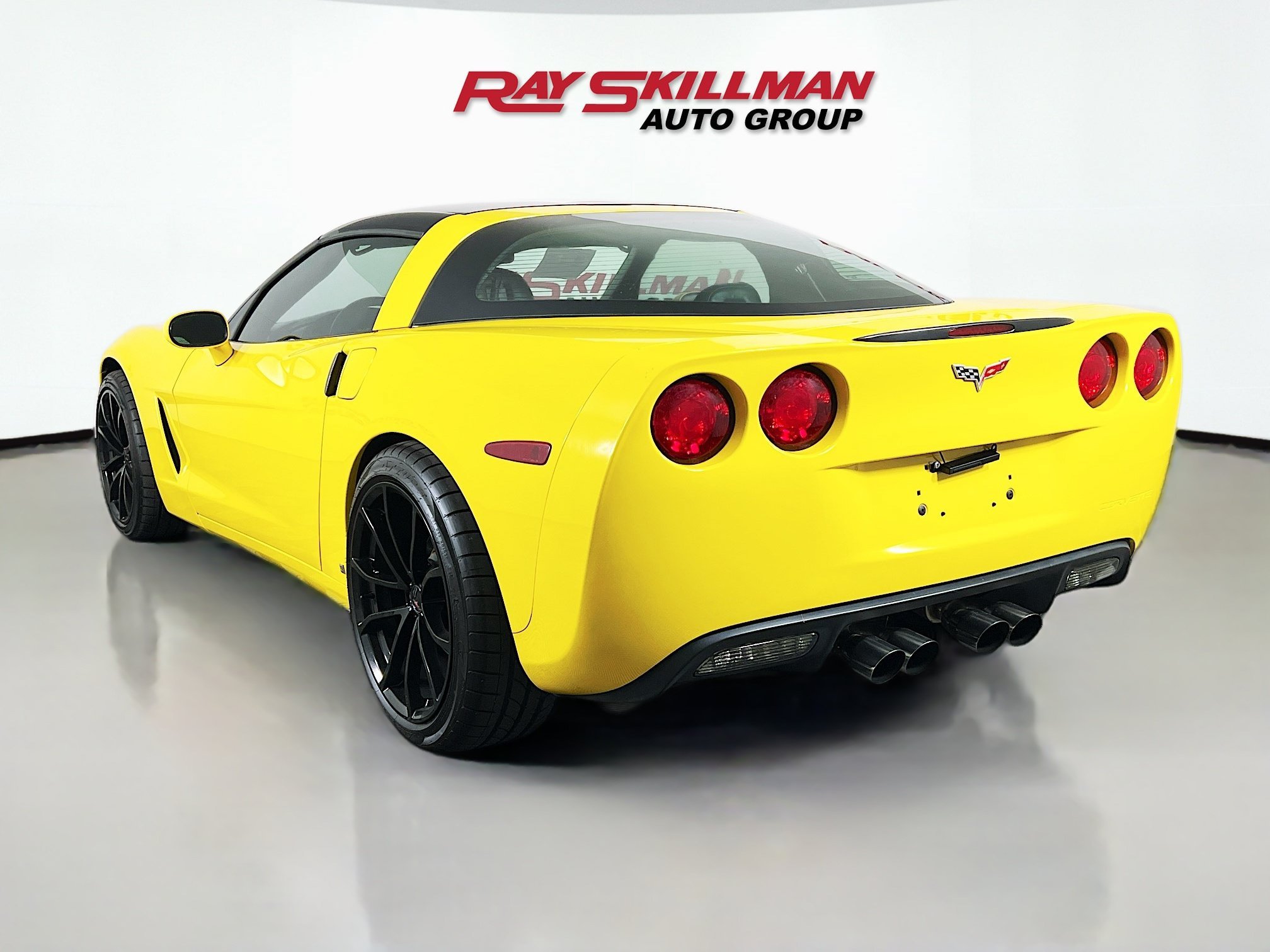Used 2007 Velocity Yellow Tintcoat Chevrolet 2DR CPE image 5