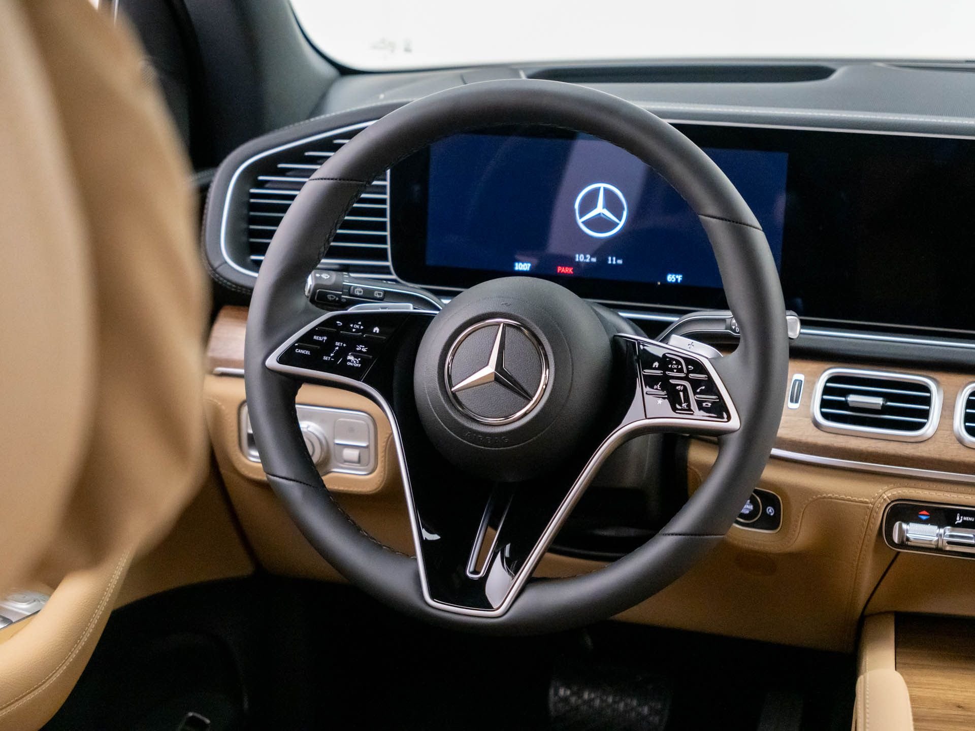 New 2026 Twilight Blue Metallic Mercedes-Benz GLE 450 image 11