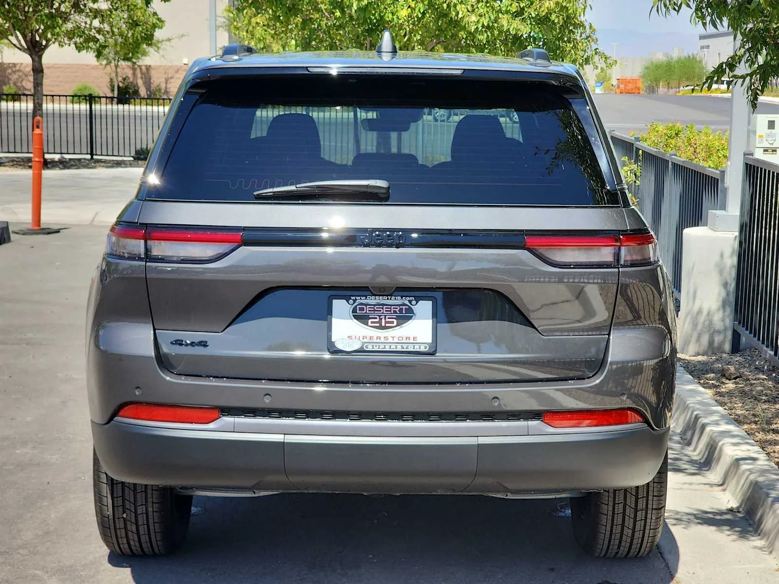 New 2026 Baltic Gray Metallic Clearcoat Jeep Laredo Altitude image 7