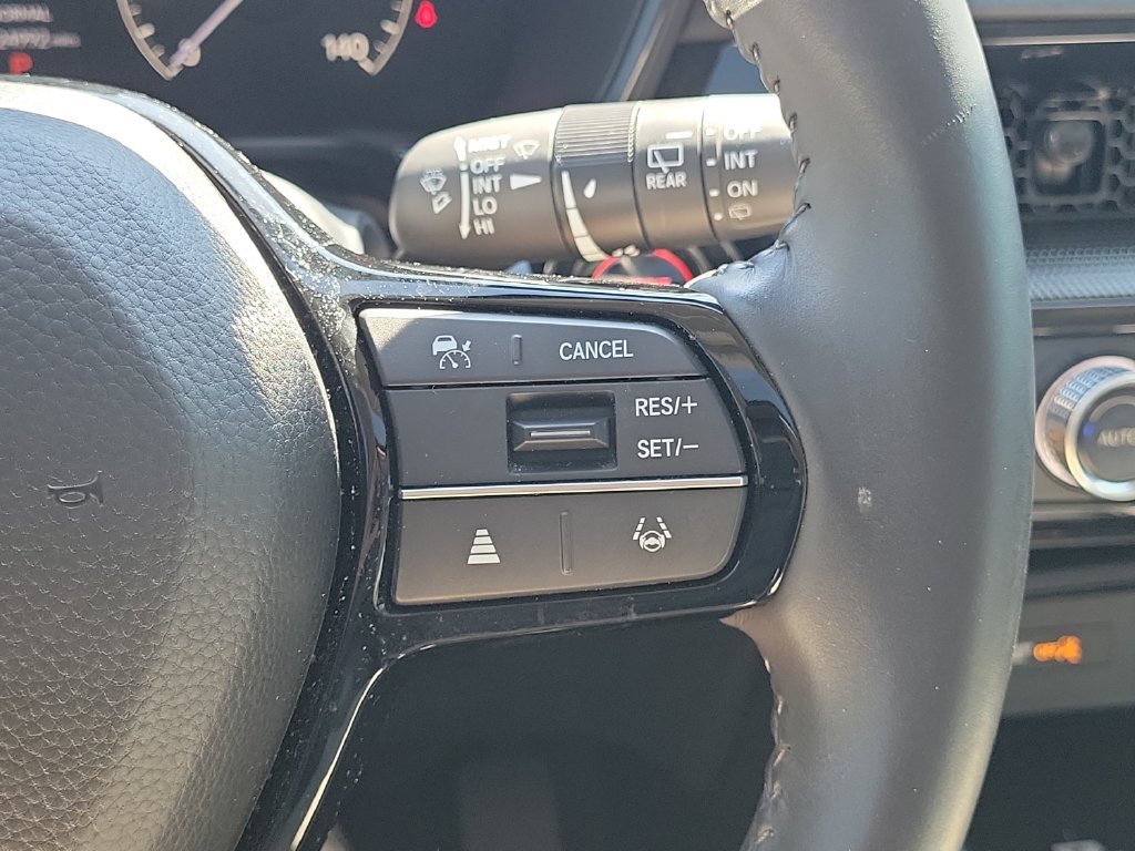 Used 2024  Honda EX-L image 21