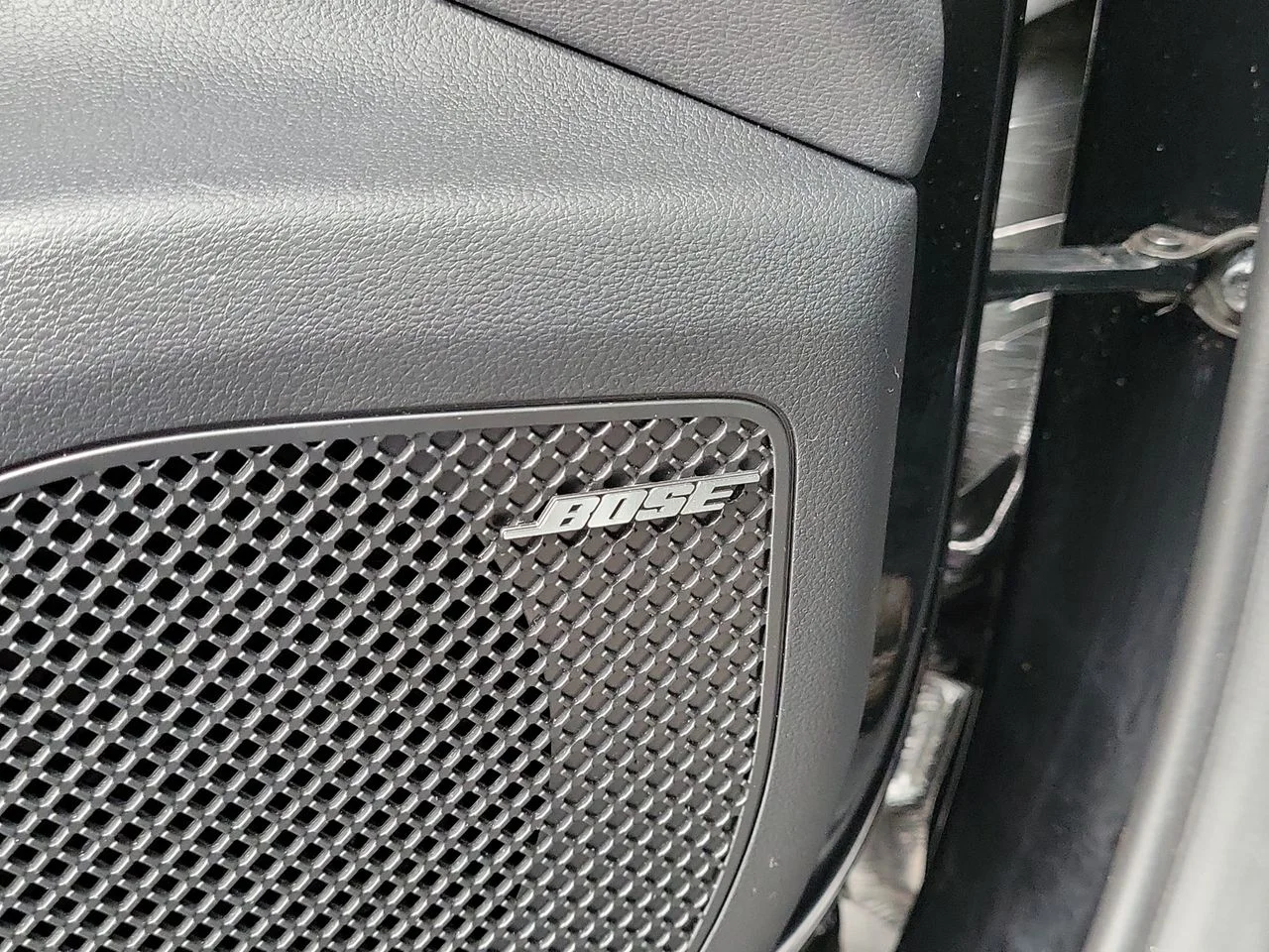Used 2024 Black Hyundai Limited image 29