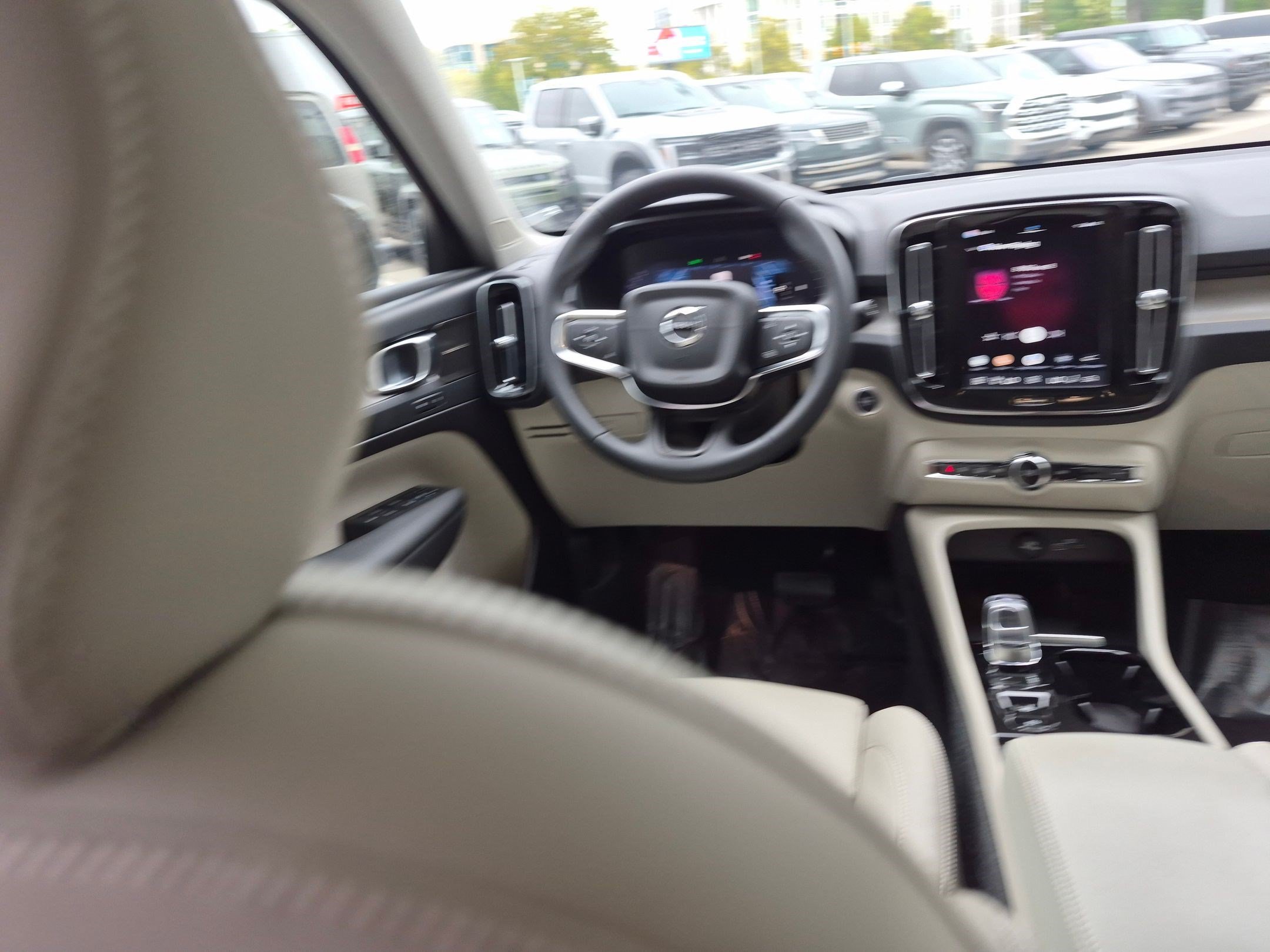 Certified Used 2023 Fjord Blue Volvo Plus Dark Theme image 26