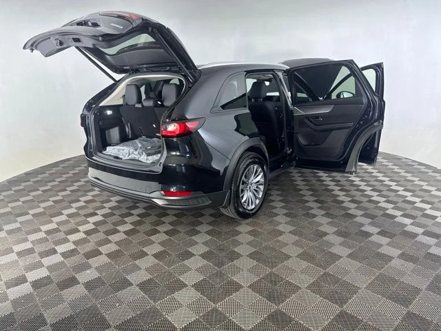 Used 2025 Black Mazda 3.3 Turbo Preferred image 14