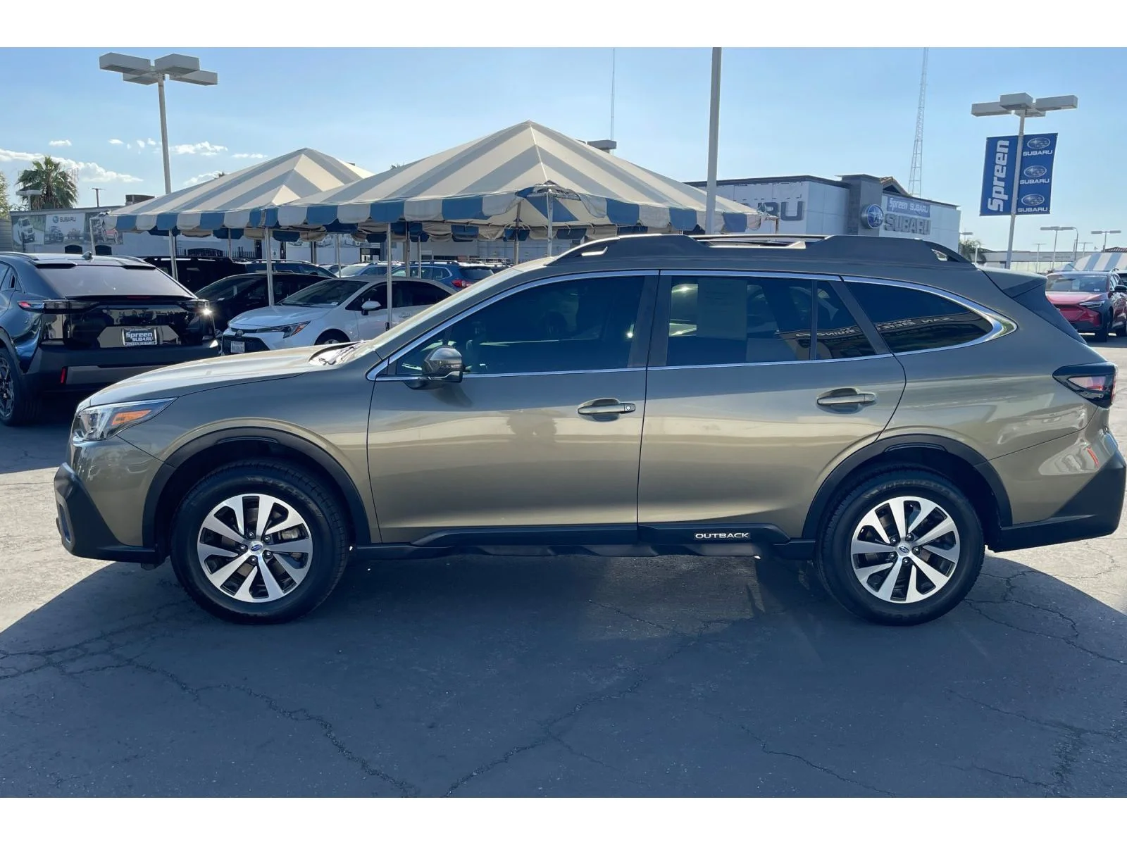 Used 2021 AUTUMN GREEN META Subaru Premium image 2