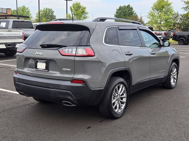 Used 2022 Gray Jeep Latitude Lux image 9