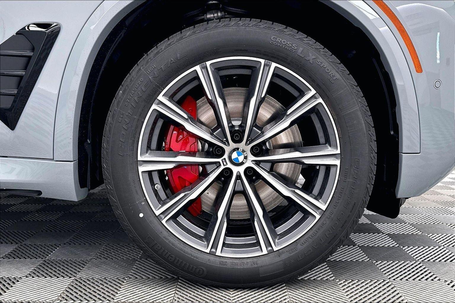 New 2026 Brooklyn Grey Metallic BMW xDrive50e image 37