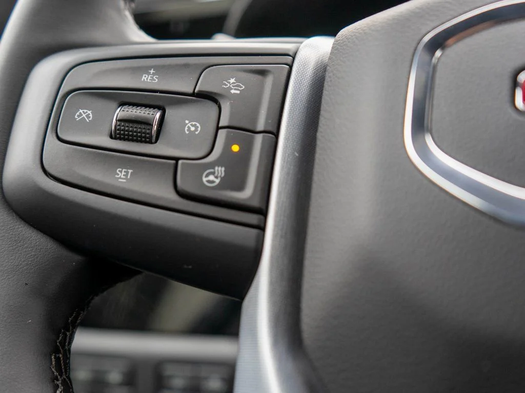 New 2026 Onyx Black GMC Elevation image 20