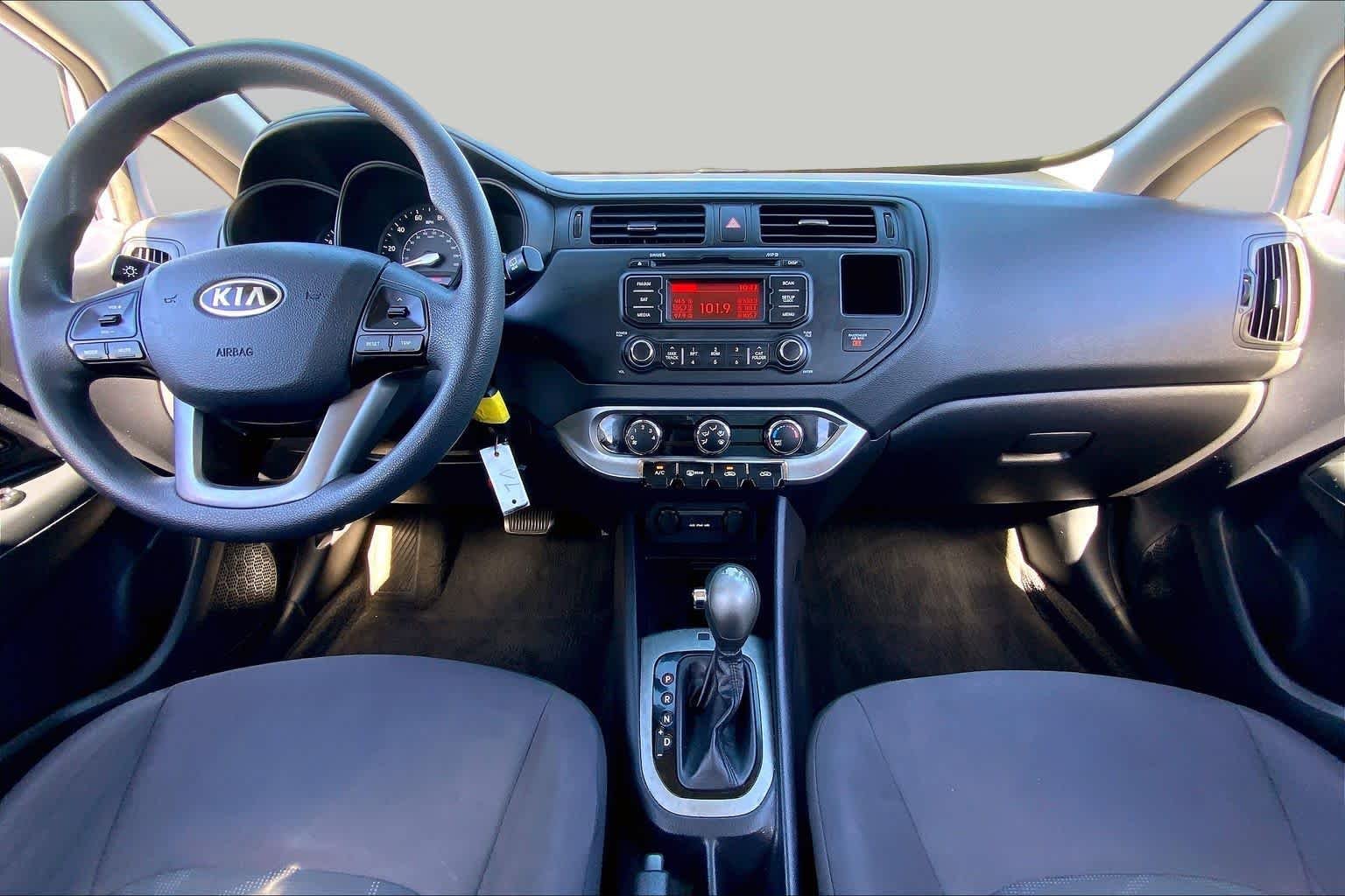Used 2012 Bright Silver Kia LX image 15