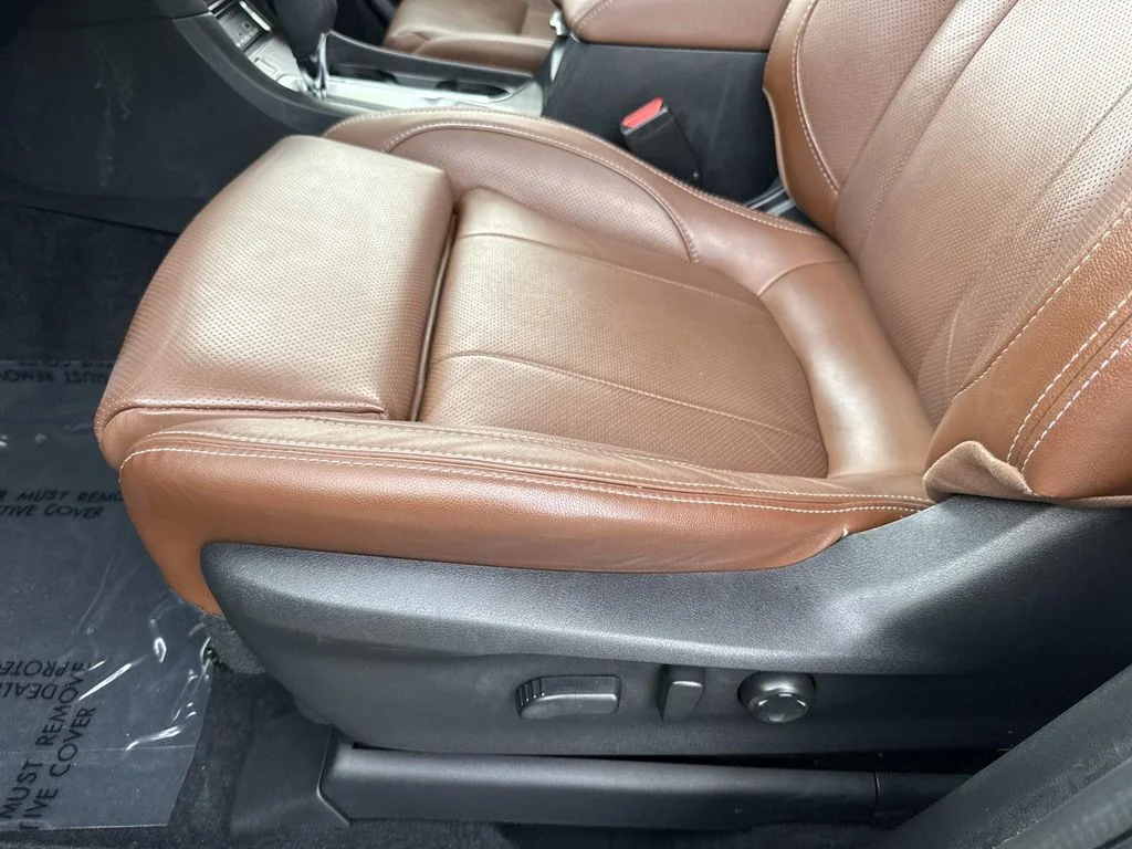 Used 2023  Subaru Touring image 29