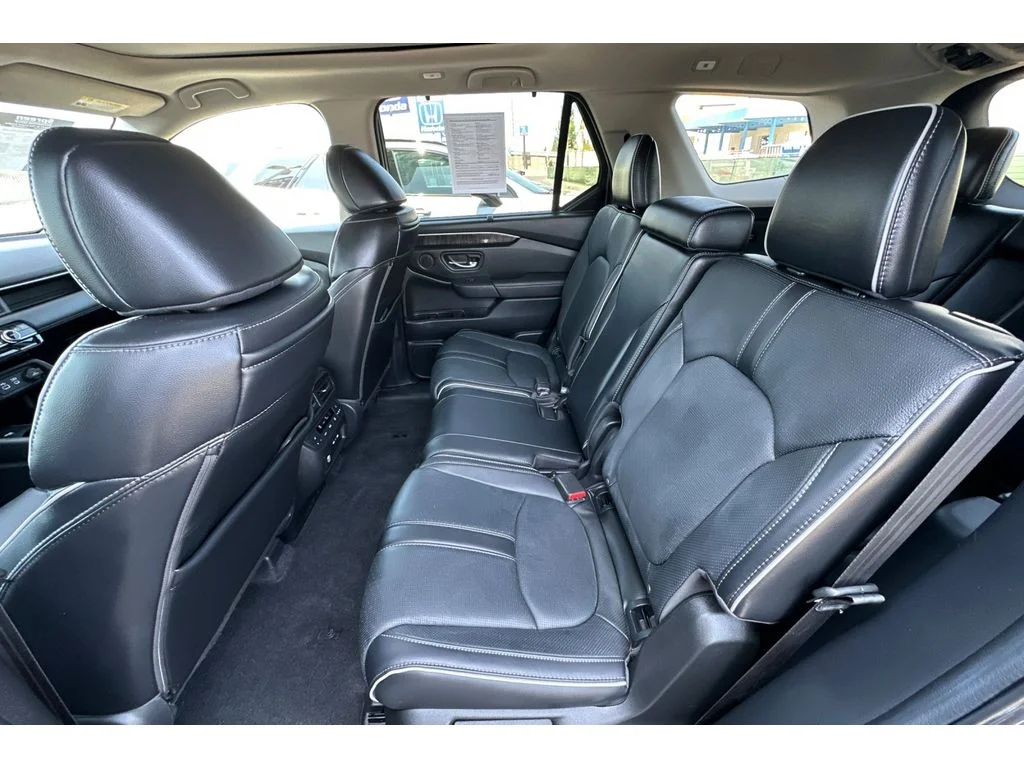 Certified Used 2024 Modern Steel Metallic Honda Elite image 14