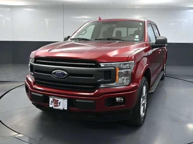 Used 2018 Red Ford XLT image 12