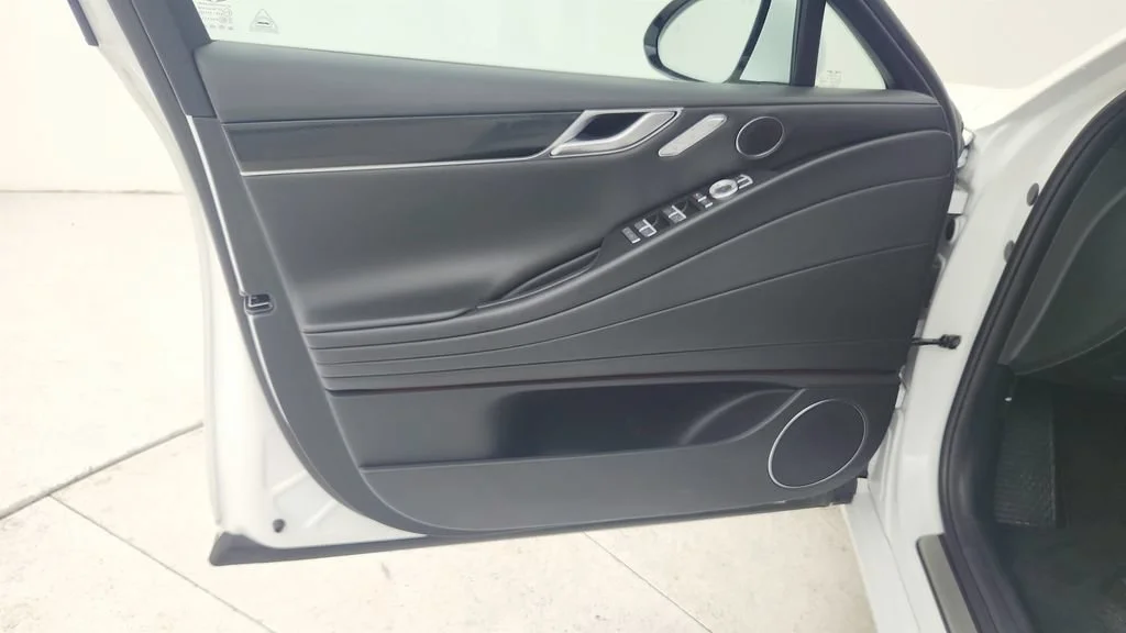 Used 2026  Genesis 2.5T image 24