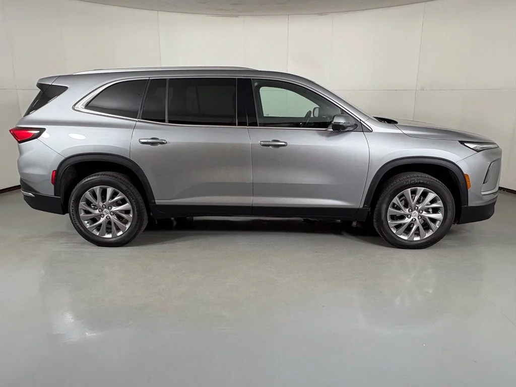 Used 2026 Gray Buick Preferred image 9