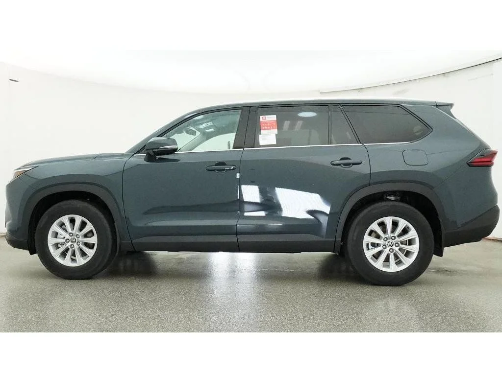 New 2026 White Toyota XLE image 25