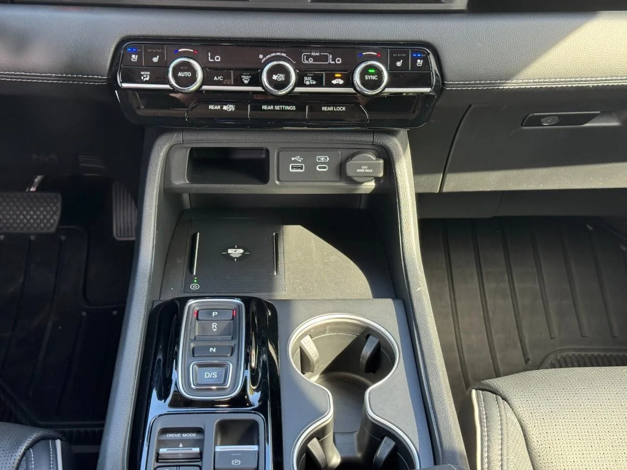 Photo 18