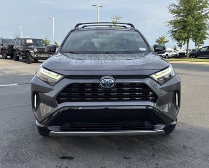 Used 2022 Midnight Black Metallic Toyota Hybrid XSE image 6