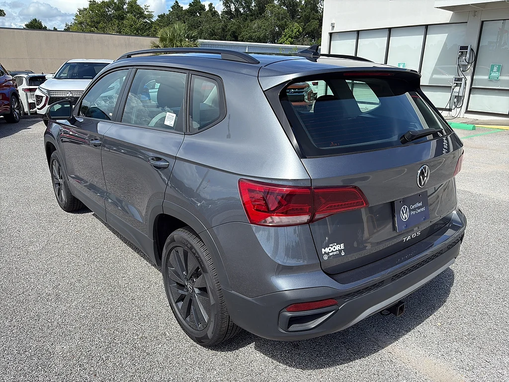 Used 2023 Platinum Gray Metallic Volkswagen S FWD image 6