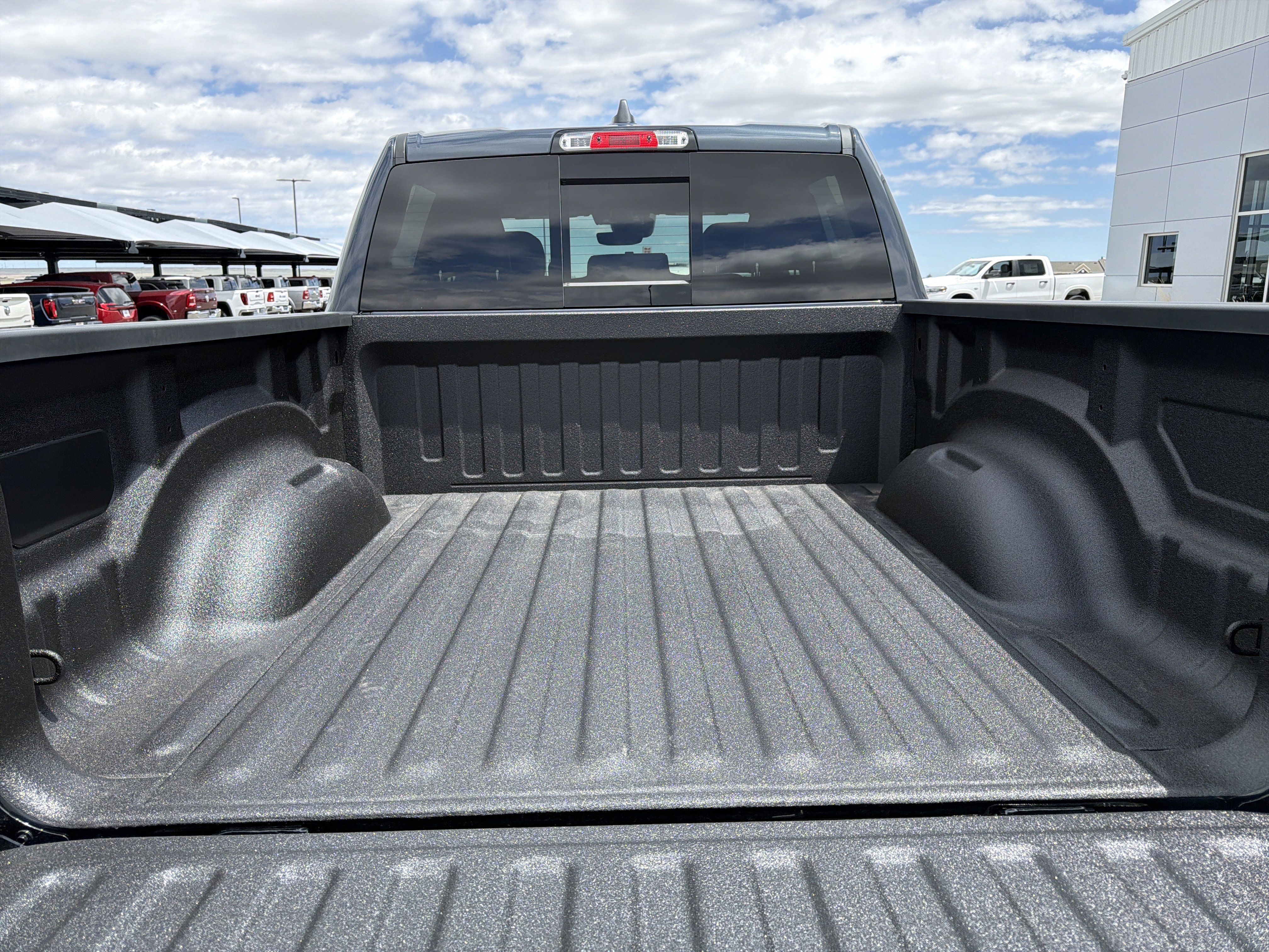 New 2026 Forged Blue Metallic Exterior Paint RAM RHO image 8