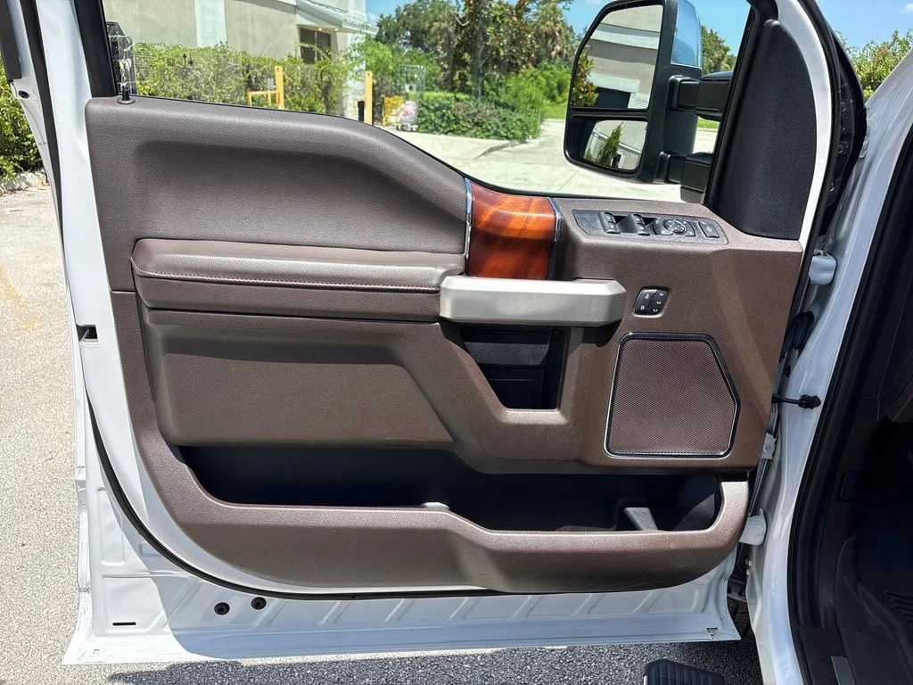 Certified Used 2021  Ford King Ranch image 27