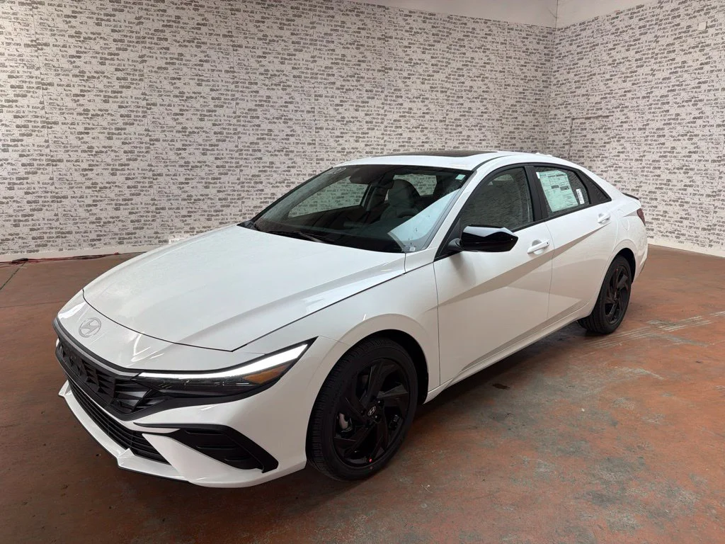 New 2026 Serenity White Hyundai SEL Sport Plus image 3