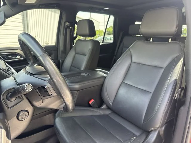 Used 2022 Red Chevrolet Z71 image 18