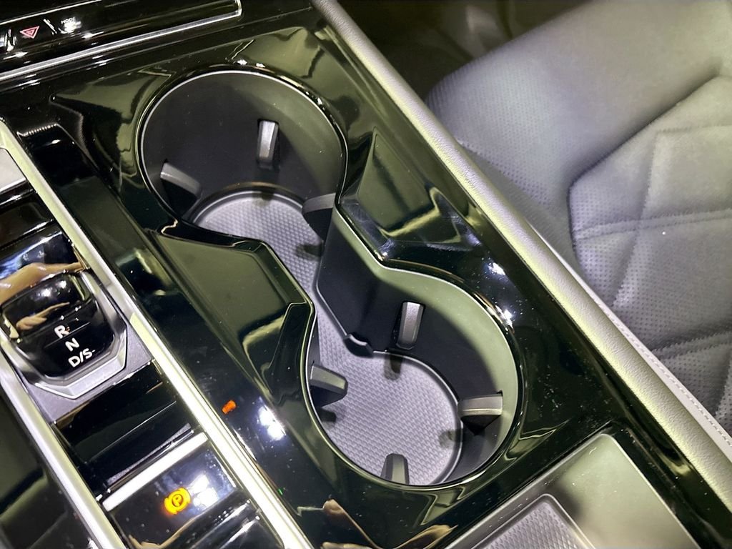 New 2026 Deep Black Pearl Volkswagen Peak Edition image 15