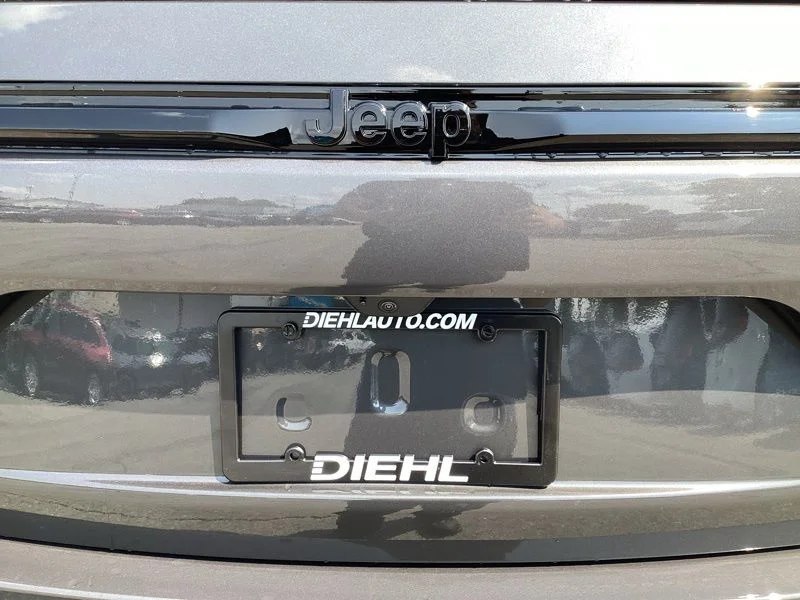 New 2026 Baltic Gray Metallic Clearcoat Jeep Limited Reserve image 11