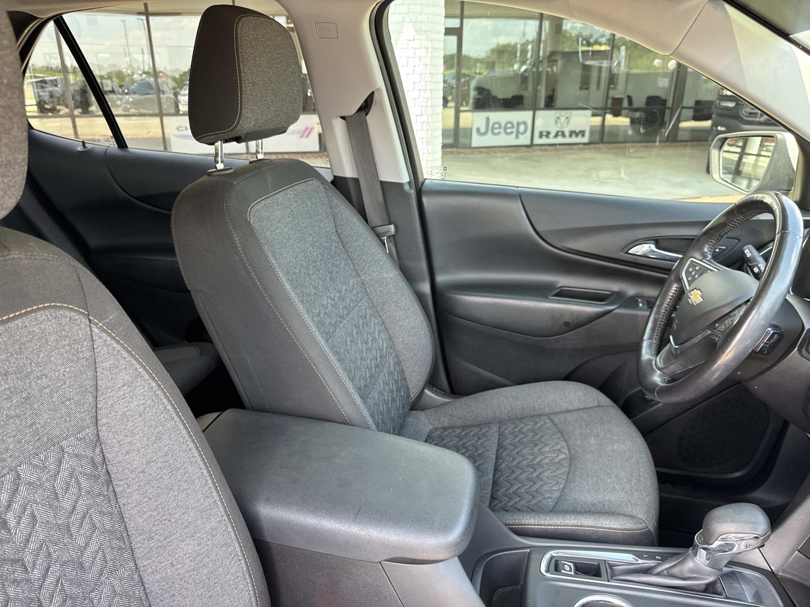 Used 2022 Silver Chevrolet LT image 10
