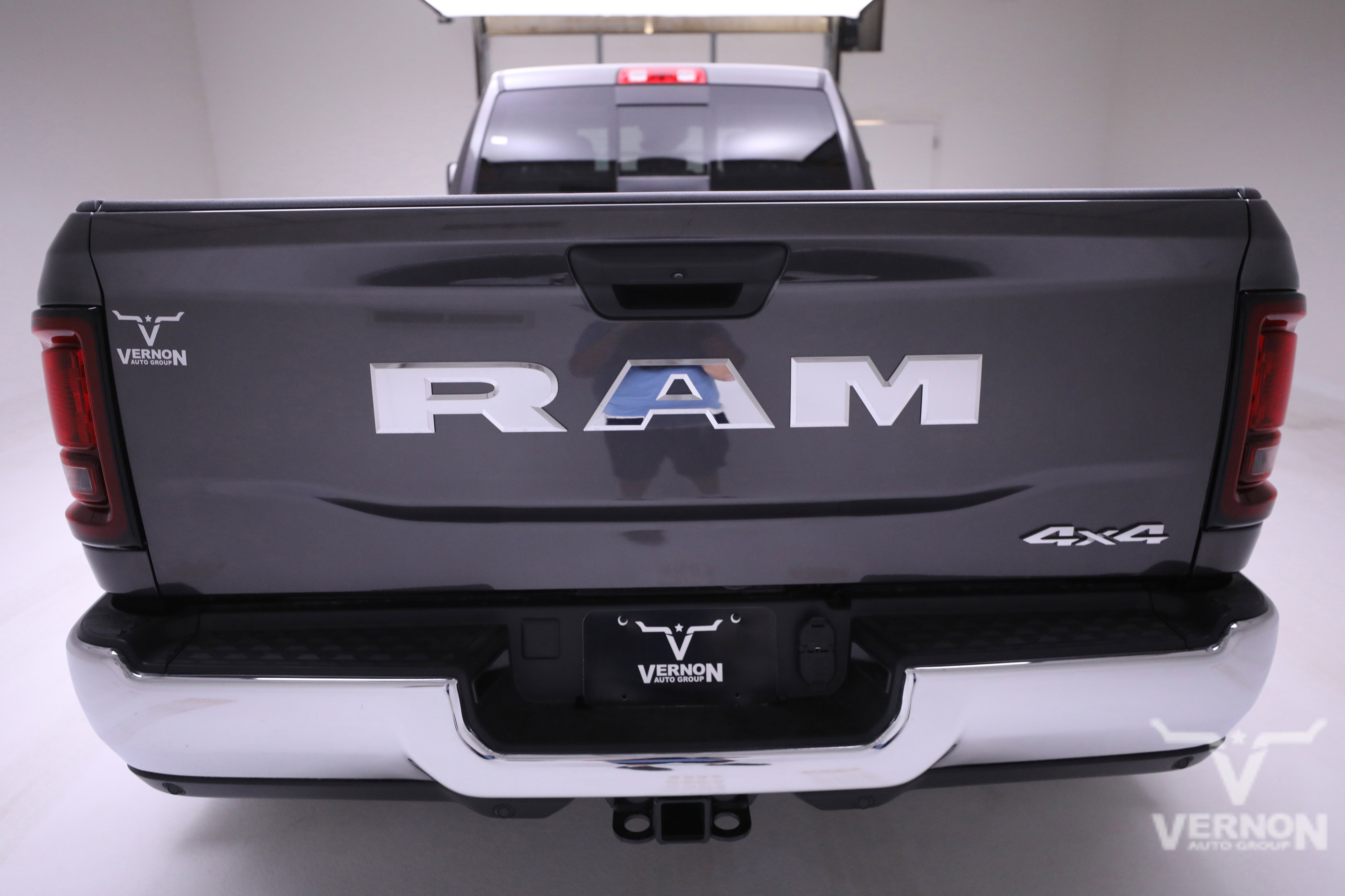 New 2026 Granite Crystal Metallic Clearcoat Ram N image 4