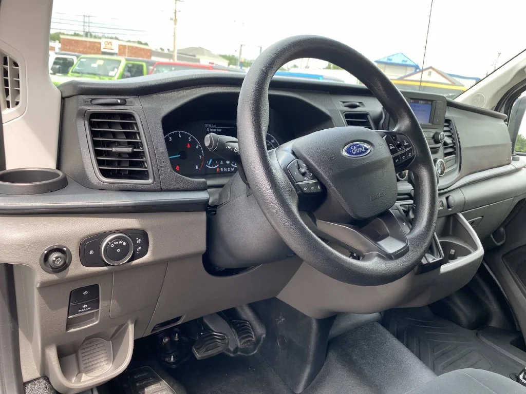 Used 2025 White Ford Base image 11