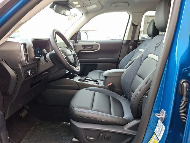 Used 2025 Blue Ford Outer Banks image 8