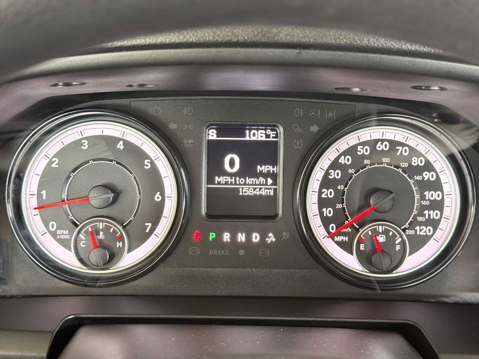 Used 2024 Delmonico Red Pearlcoat Ram Tradesman image 12
