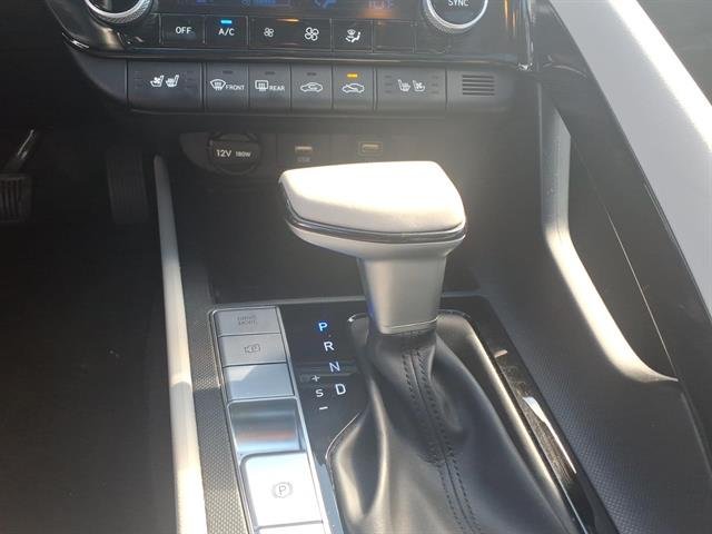 2023 Hyundai Elantra Limited - Photo 24