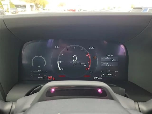 Used 2025 Nori Green Pear Lexus BASE image 17
