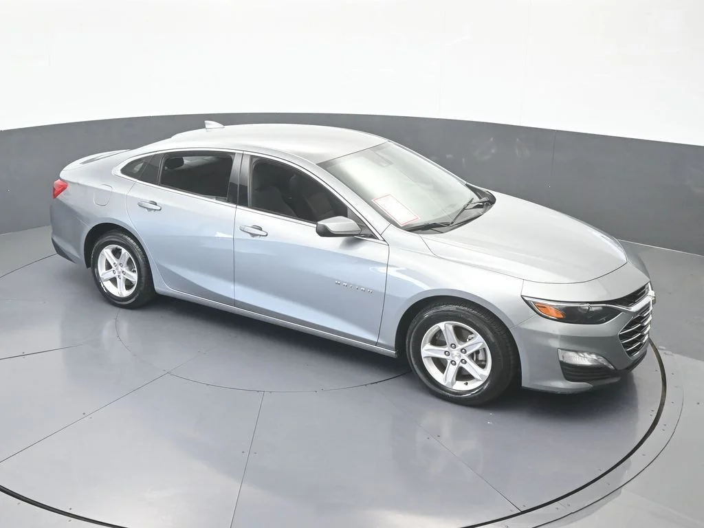 Used 2024 Sterling Gray Metallic Chevrolet LT image 52