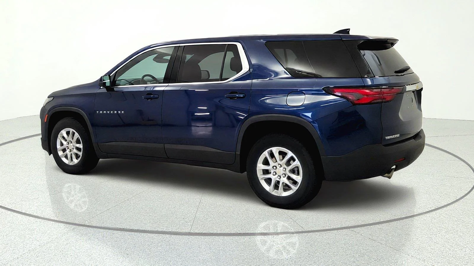 Used 2023 NORTHSKY BLUE METALLIC Chevrolet LS image 4