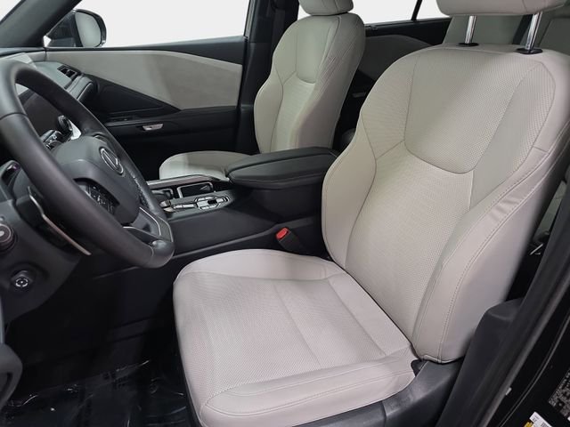 Used 2025 Caviar Lexus 350 Premium image 13