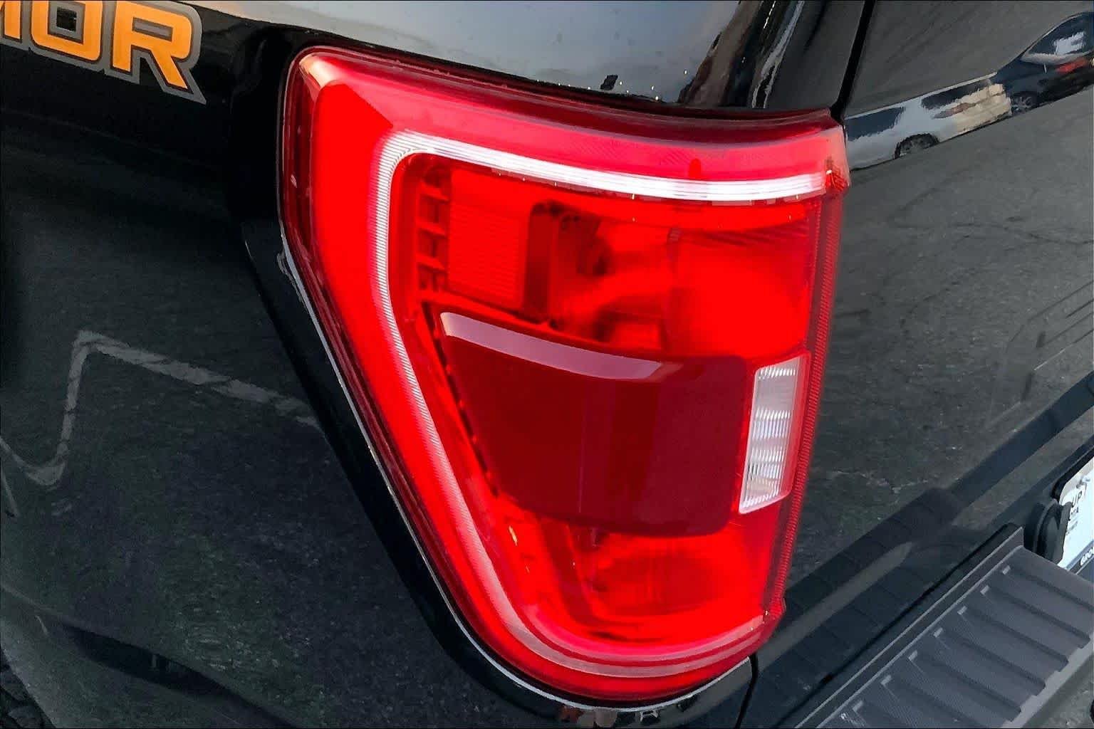 Used 2023 Agate Black Metallic Ford Tremor image 25