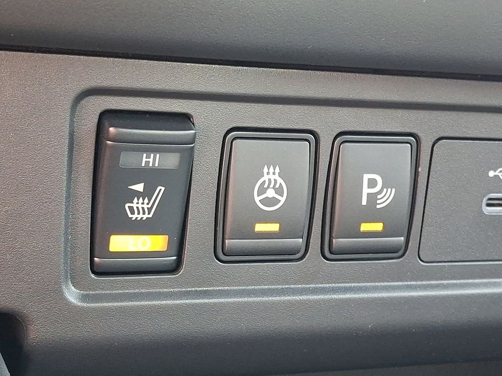 New 2026 Boulder Gray Pearl Nissan Crew Cab PRO-4X® image 16