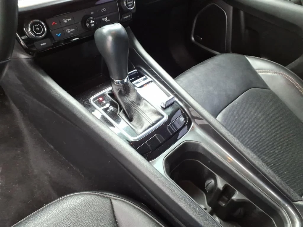 Used 2022 Laser Blue Jeep Latitude Lux image 21