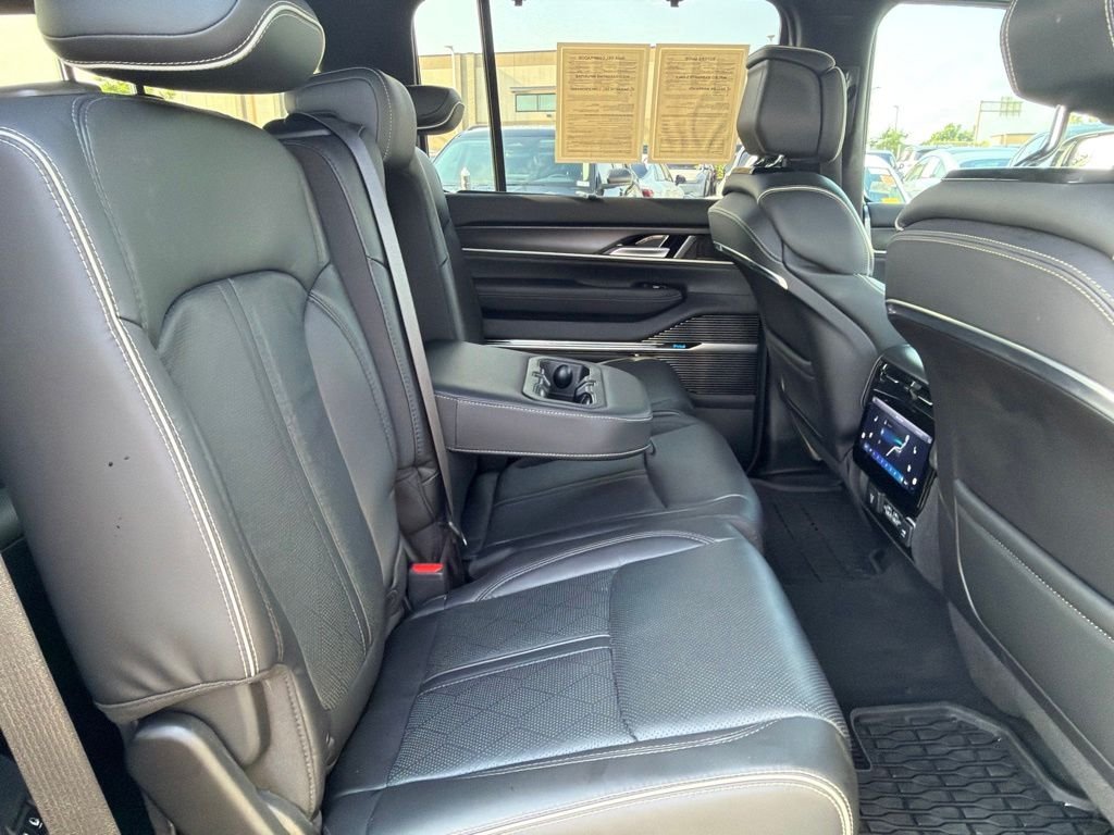 Used 2025 Silver Jeep Series II image 21